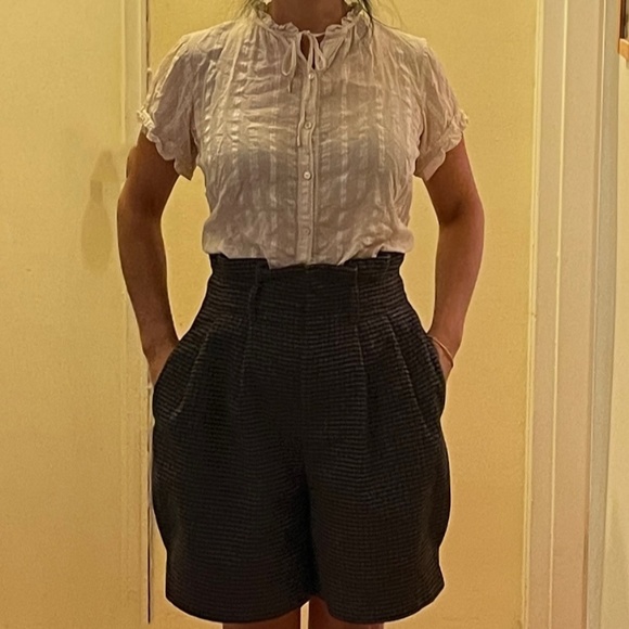 Fint Pants - New Japanese Plaid and Pleated wool Skort, paper bag waist size 26, high waisted